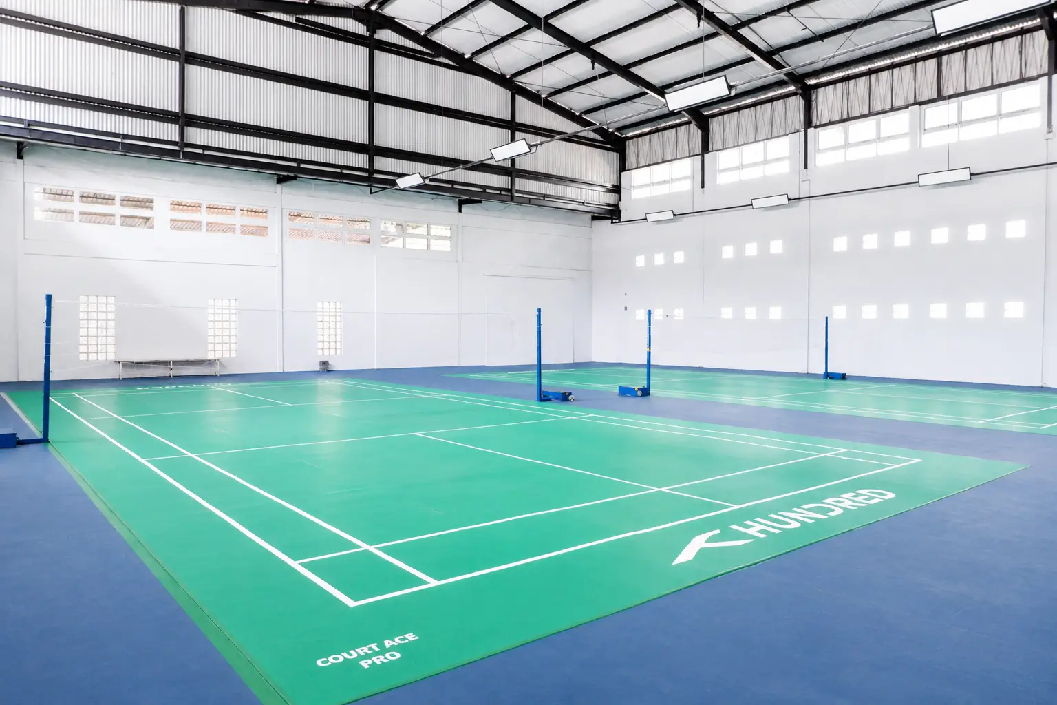 BADMINTON